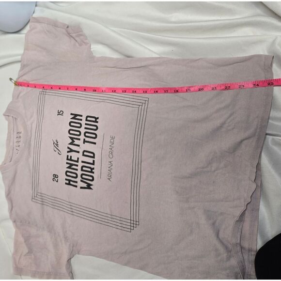 ARIANA GRANDE 2015 Honeymoon World Tour‎ short sleeve tee shirt RARE M - Picture 9 of 9